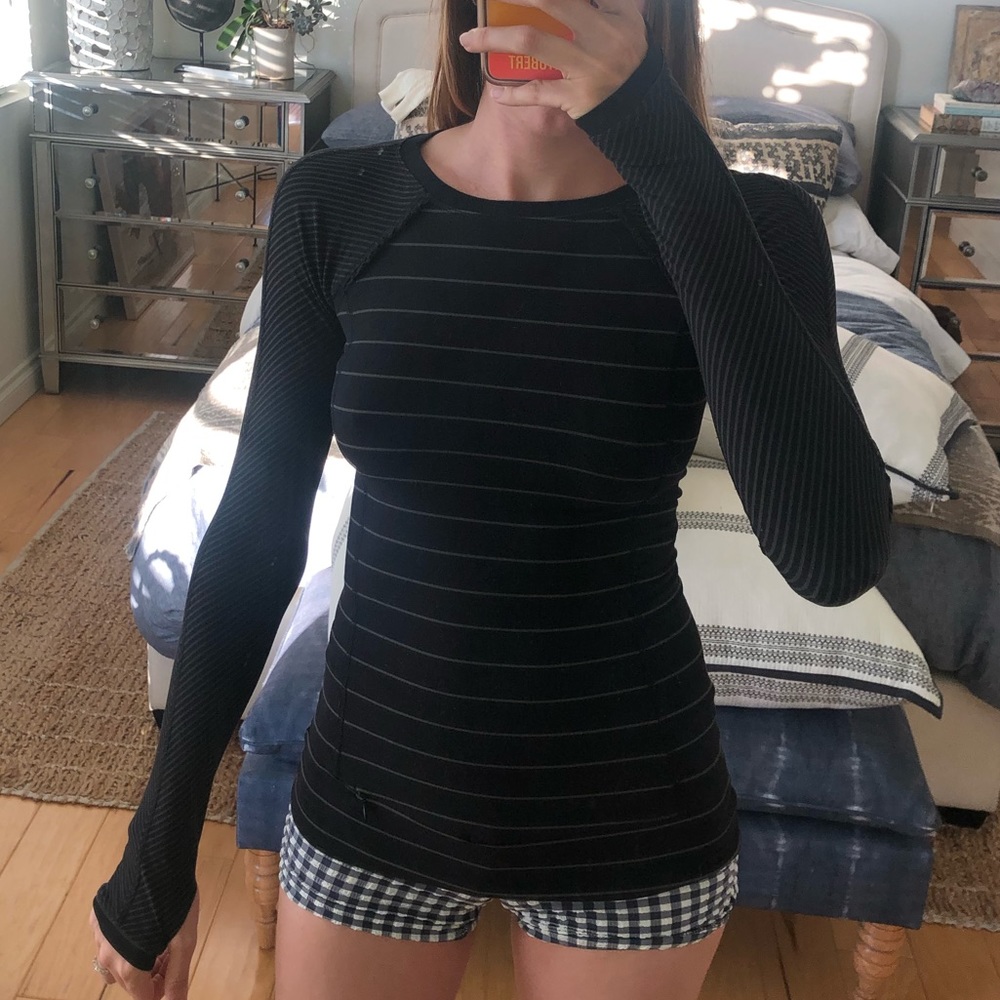 Lululemon long sleeve with lace details